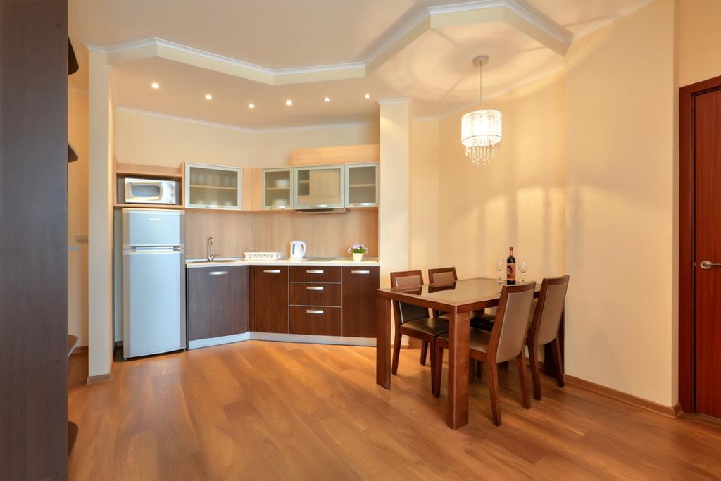 Two-Bedroom Apartment,17306633:JPEG
